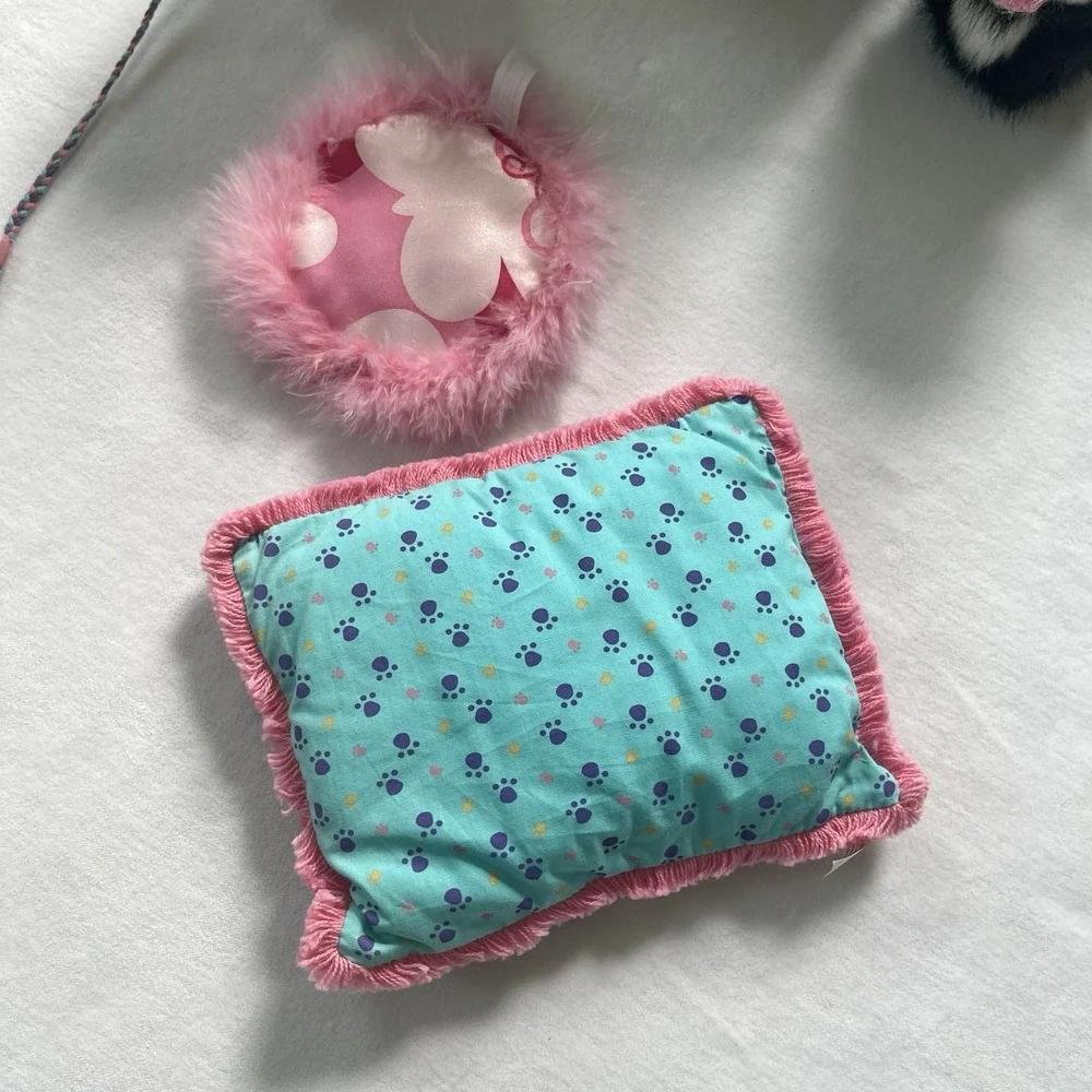American Girl Doll Pets Coconut Dog and Licorice Cat Pet Carrier & Accessories